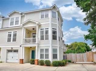 3648 Dupont Cir, Virginia Beach, VA 23455
