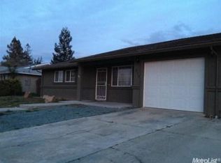 214 Downing Dr, Galt, CA 95632