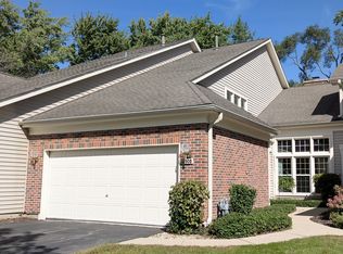 305 Stonefield Ct, Schaumburg, IL 60173