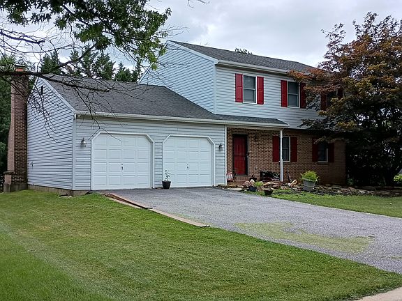 5th image of 204 Knob Creek Ln