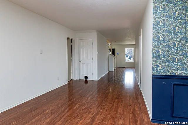 655 Northlake Dr — Photo 18