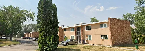 2-Bed 1-Bath Green Leaf Apartments Photo 1