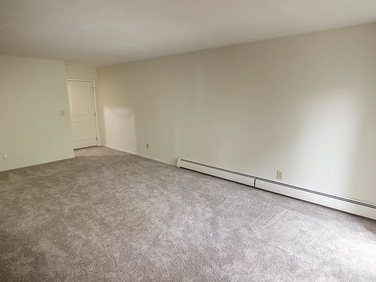 Blue Grass Manor — Photo 123