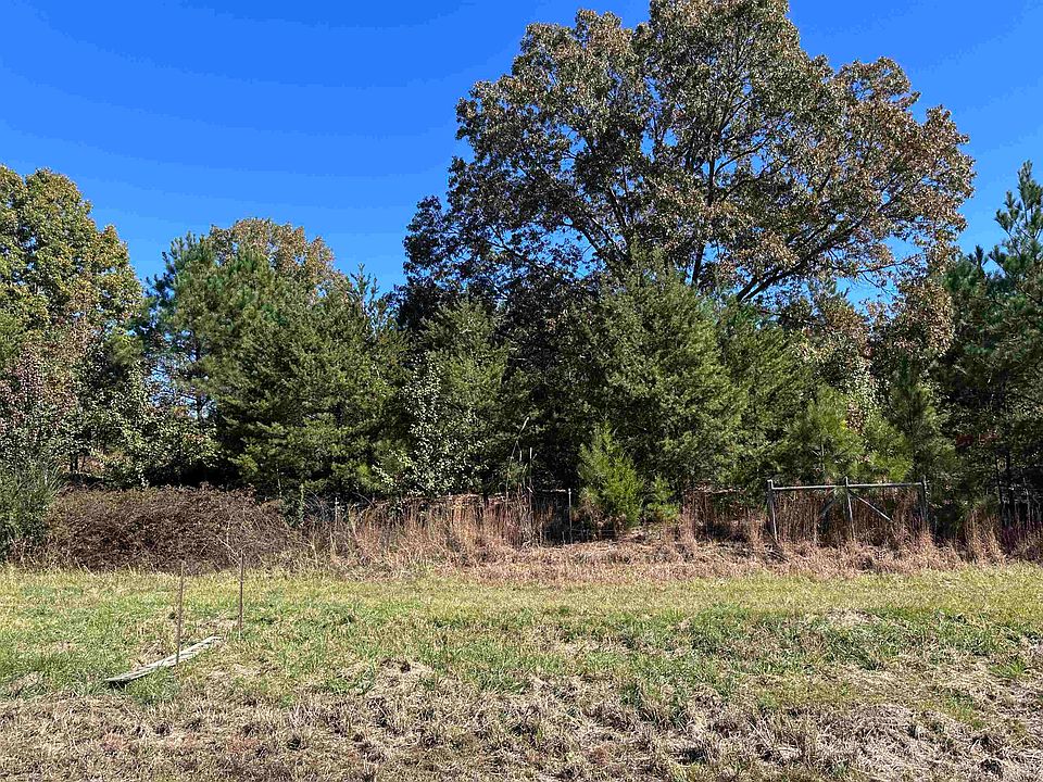2nd image of 1 County Highway 195