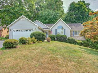 1102 Hillendale Rd, Gray, TN 37615