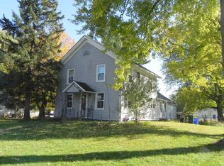 214 W Main St, Durand, IL 61024