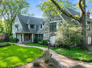 743 Highview Dr, Wyckoff, NJ 07481