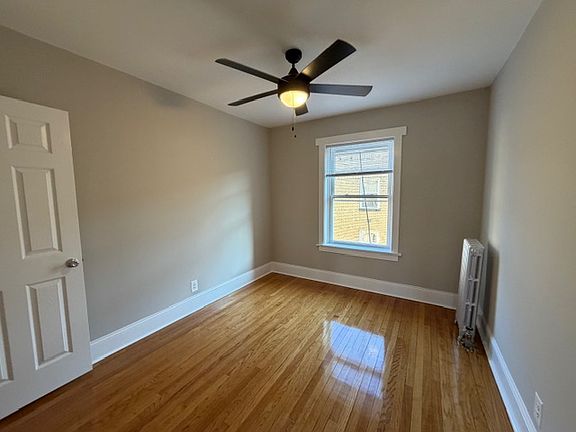 5th image of 7371 N Ridge Blvd #3J