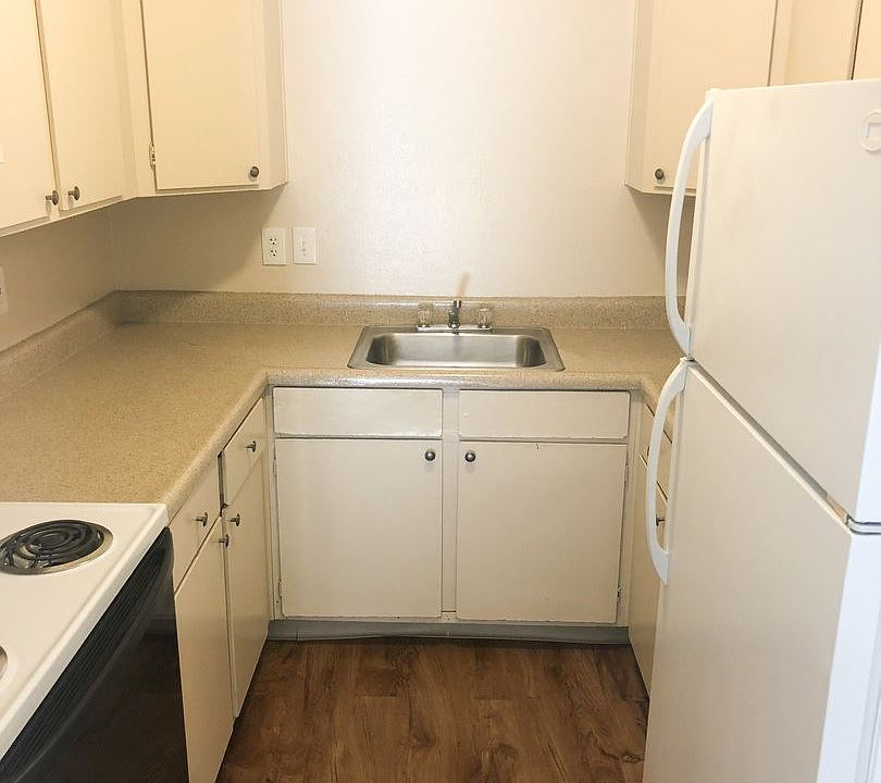 1st image of 3234 E Bellevue St Unit 1102