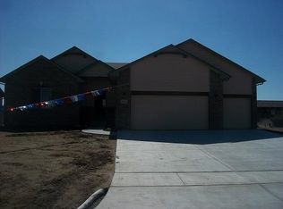 3720 N High Point St, Wichita, KS 67205