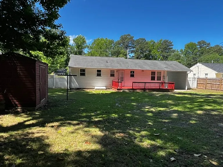 508 Henderson Dr — Photo 25
