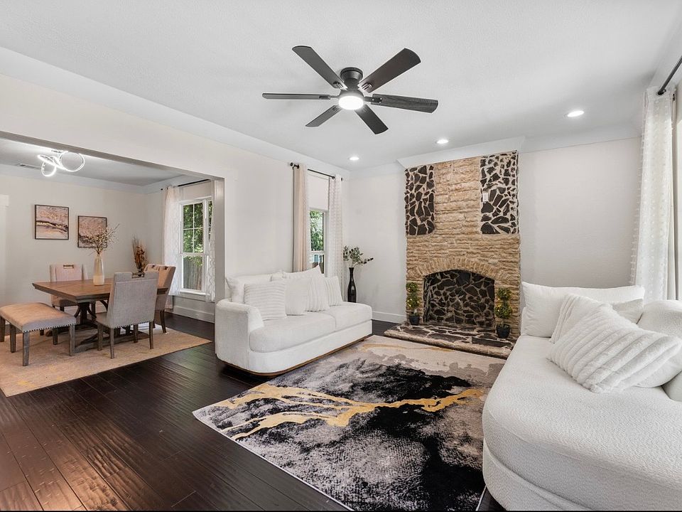 1st image of 612 W Magnolia Ave