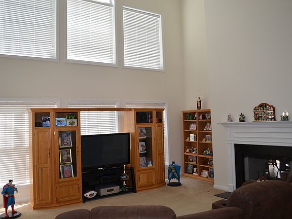4th image of 1104 Farming Creek Dr