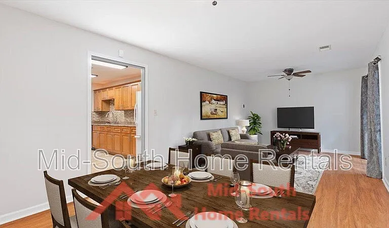 4515 Flamingo Rd — Photo 10
