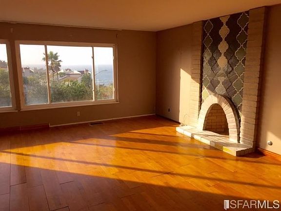 4th image of 110 Paradise Dr