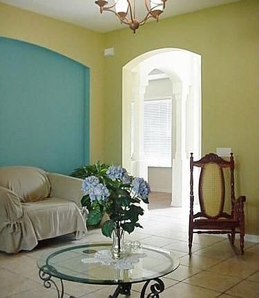 Living to Entry and Family Rm.