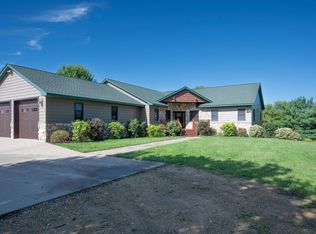 476 County Road J, Hammond, WI 54015