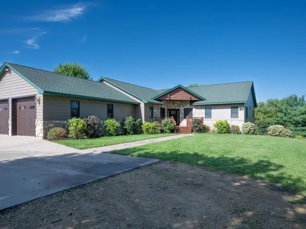 476 County Road J, Hammond, WI 54015