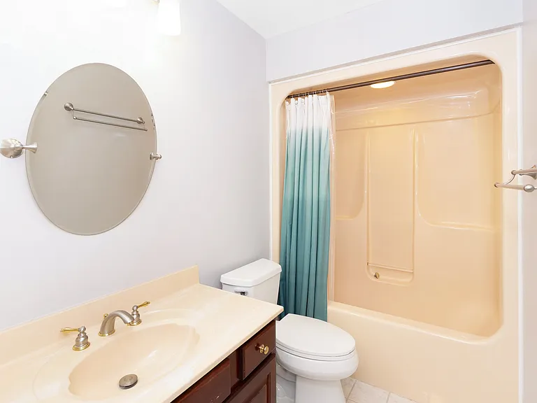 73 Mizzen Cir — Photo 15