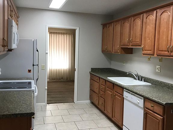 3rd image of 13625 N Buccaneer Way