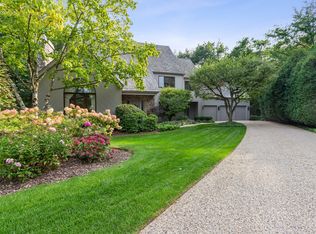 225 Keith Ln, Lake Forest, IL 60045