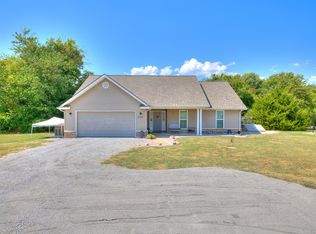 8300 S Lynn Lane Rd, Broken Arrow, OK 74012