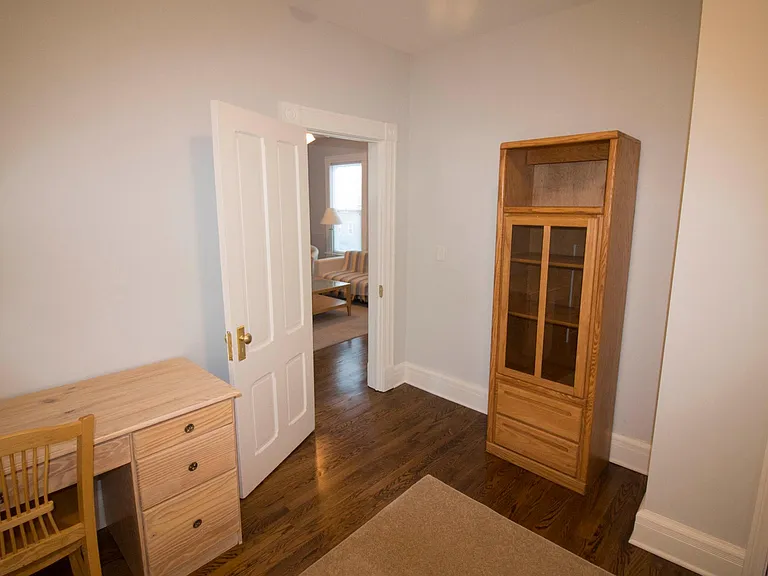 74 Oak St #B — Photo 10