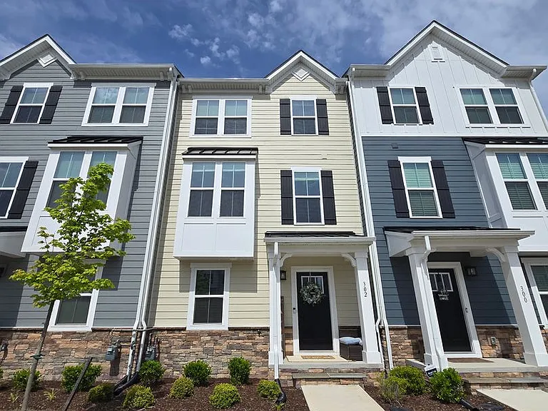 302 Fost Blvd — Photo 15