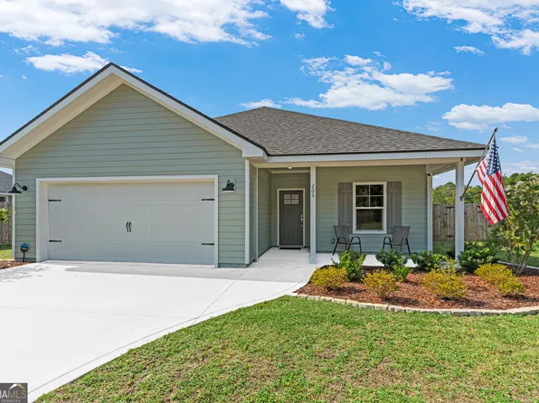 203 Liz Moody Blvd, Saint Marys, GA 31558