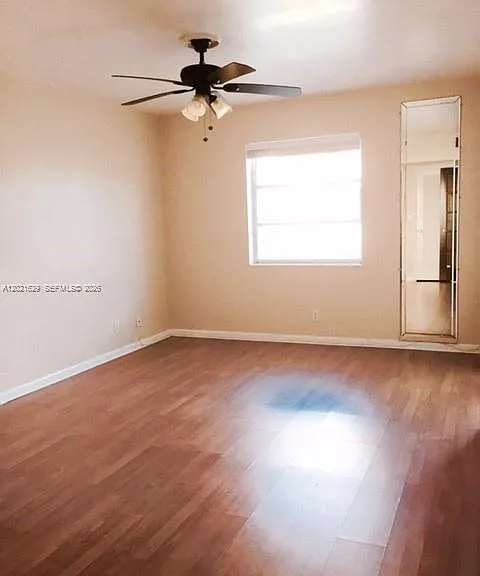 236 Castlewood Dr #104 — Photo 5