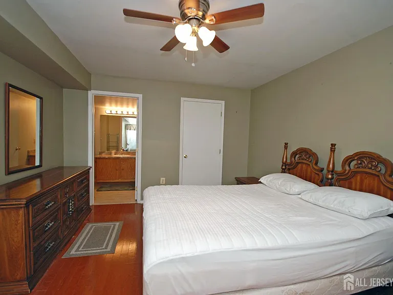 1101 Stony Brook Way — Photo 15