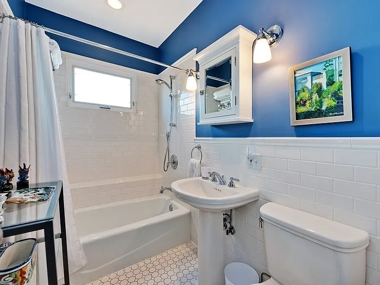 2200 N Leavitt St #3 — Photo 16