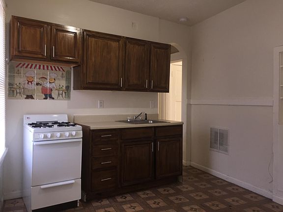 5th image of 2747 Pestalozzi St APT 1W