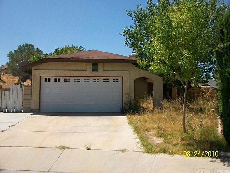 1st image of 36845 Little Leaf Dr