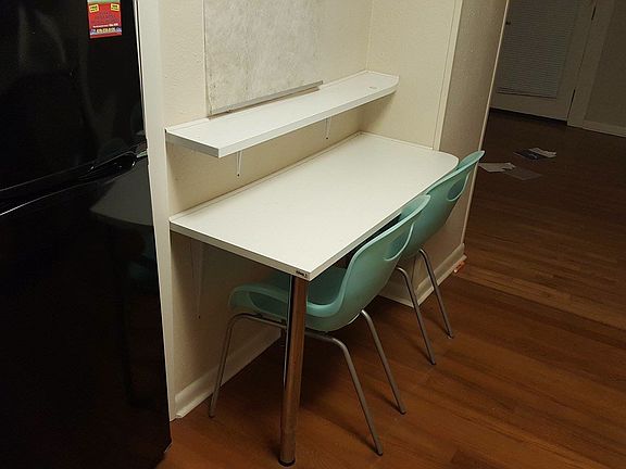 Dining Table in Kitchen