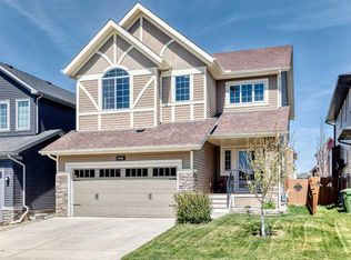 1449 S Ravenscroft Ave SE, Airdrie, AB T4A0L7