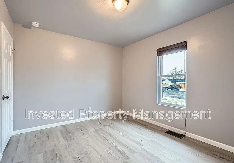 3523 Knox Cir — Photo 9