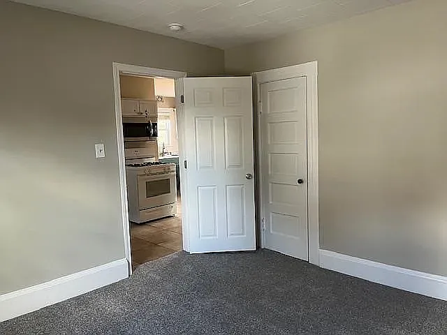 141 Amherst St #2 — Photo 16