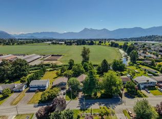10730 McDonald Rd, Chilliwack, BC V2P7L6