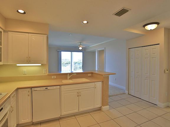5th image of 4672 Riverwalk Village Ct Unit 8506