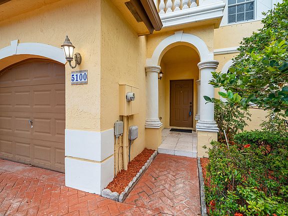 3rd image of 5100 SW 141st Avenue