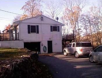 1st image of 19 Dolaway Ln
