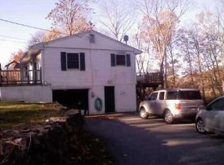 19 Dolaway Ln, Middletown, NY 10940