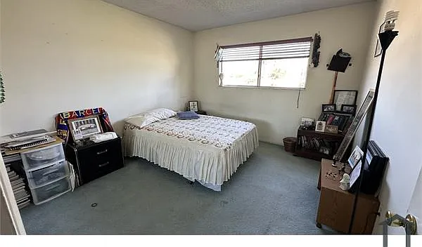 6217 Newcastle Ave — Photo 29