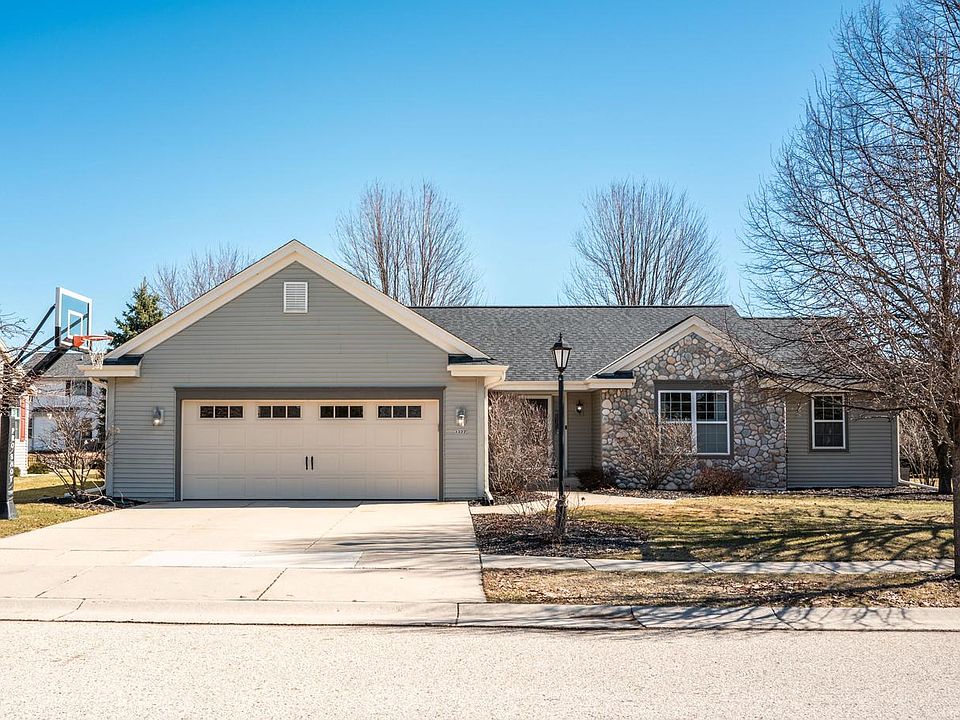 1st image of 1227 Oriole DRIVE