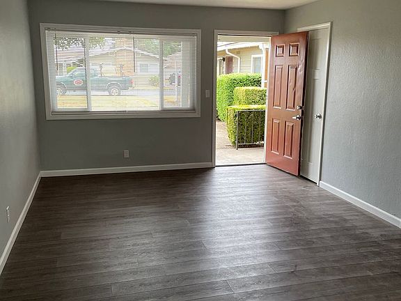 4th image of 1849 Highway Ave NE #12059928