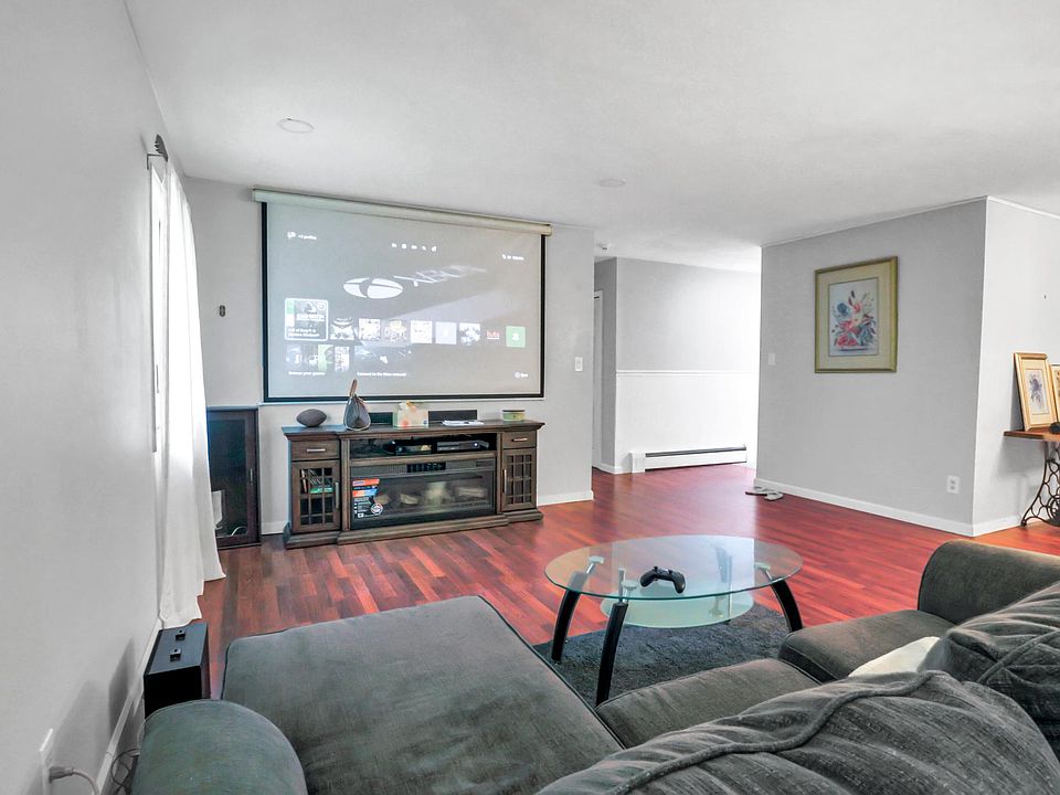 1st image of 21 Barnwell Ln