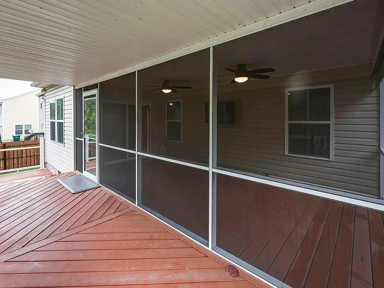 201 Hammock Dr — Photo 41