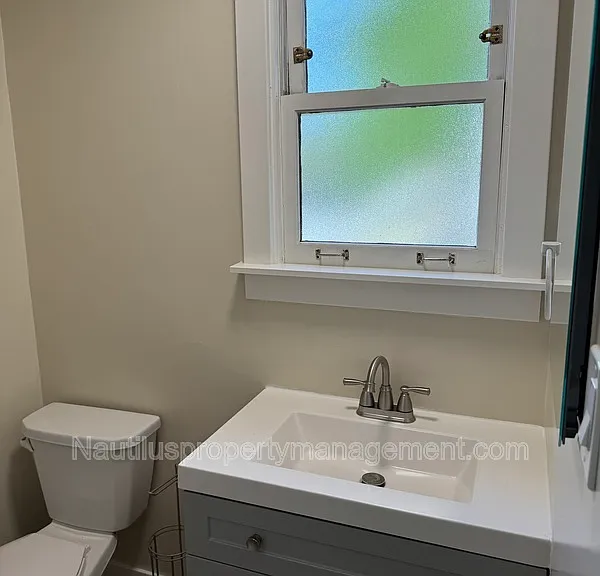 202 Cherry Ave #2 — Photo 8