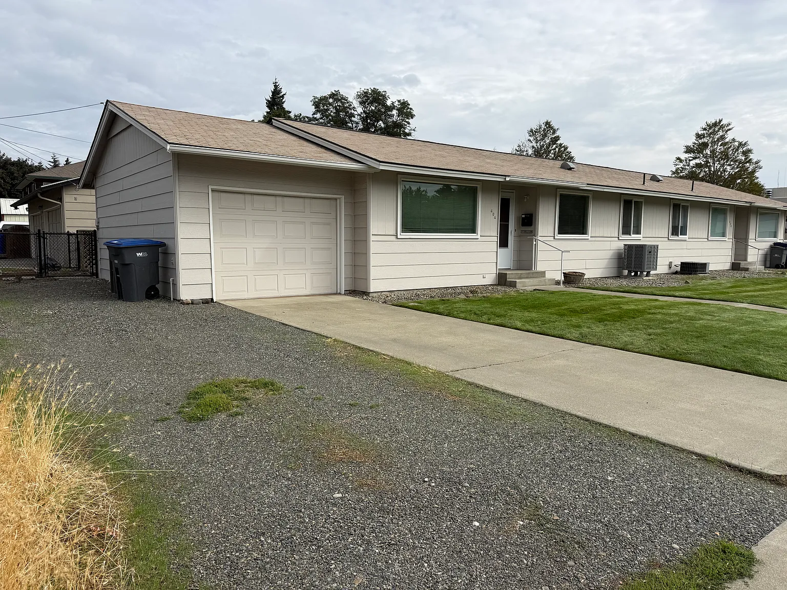 2 bed, 940 sqft, $1,475 — Photo 3